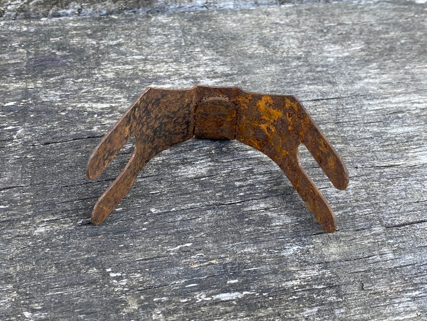 Raleigh Bicycle Mudguard Bridge - NOS - £3.50