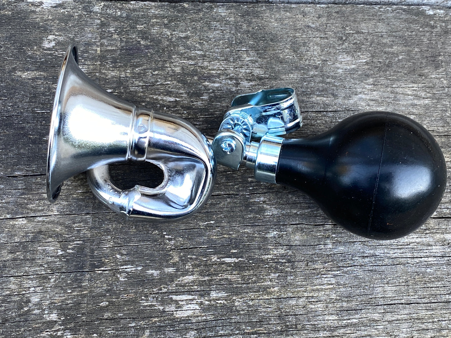 Classic Chrome Bicycle Bugle Hooter - £9.50