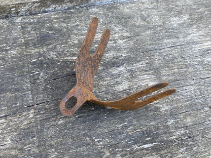 Raleigh Bicycle Mudguard Bridge - NOS - £3.50